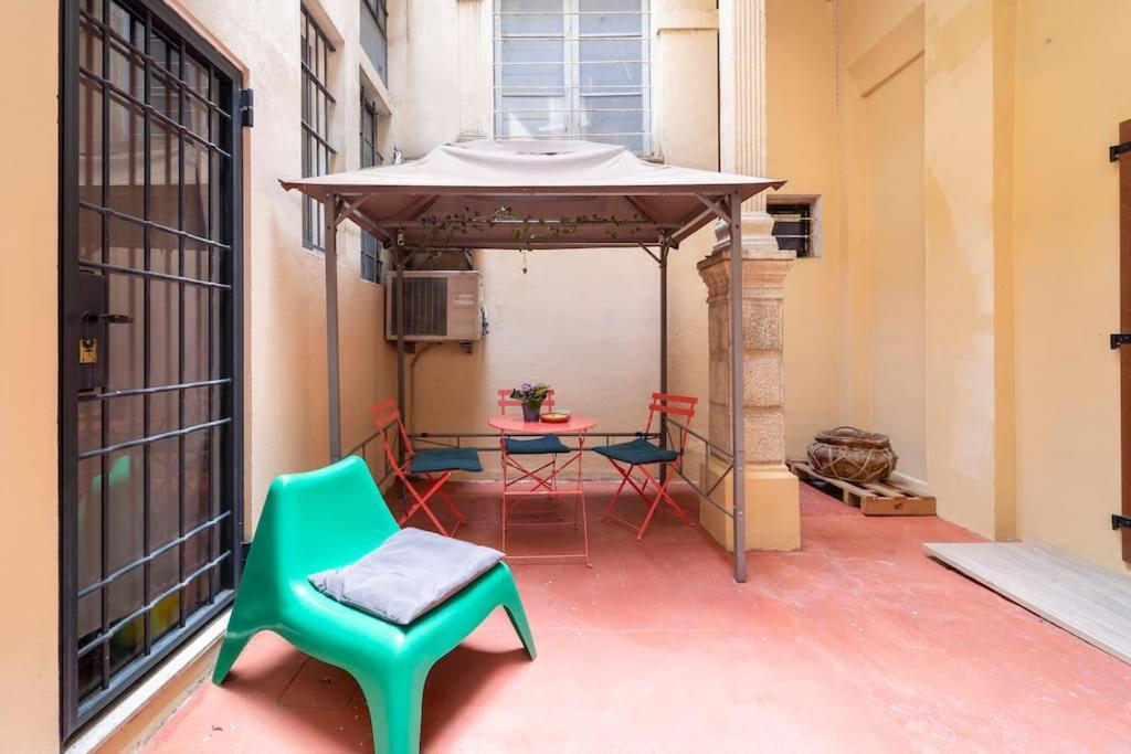 Central And Cozy Loft With Courtyard Bologne Extérieur photo